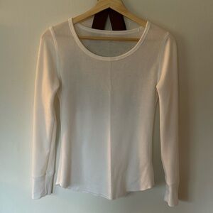 WHITE thermal. Old Navy.
